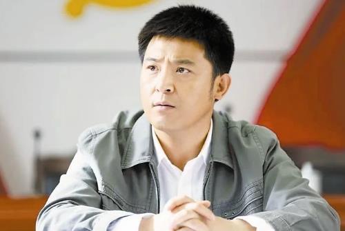 孙涛老婆李莉家庭背景 孙涛老婆做什么的