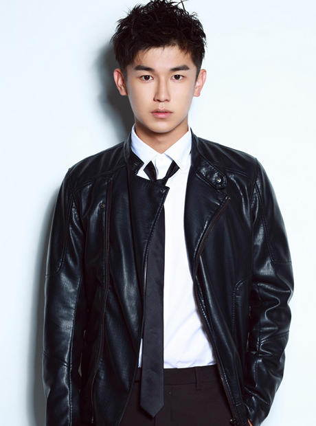 <a href=/yingshi/0df7c0a64908c1206a26c27b3e3d77c4.html target=_blank class=infotextkey>杨旭文</a>