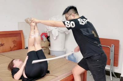 梦见被老公打屁股是什么意思