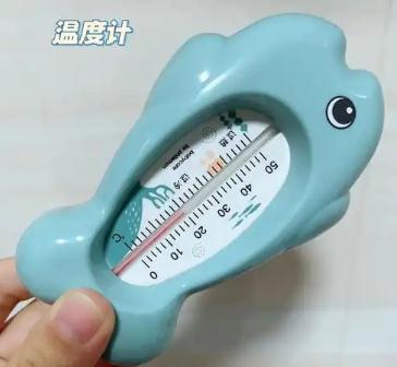 冬天婴儿洗澡多少度水温合适？
