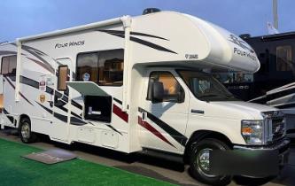 福特e450豪华型房车多少钱 福特e450豪华型房车价格2025