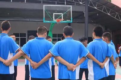 娄底特训学校是怎么收费的（娄底特训学校怎么收费）